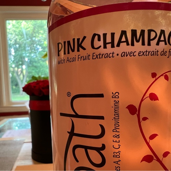 Vitabath Foaming Bath Pink Champagne 38oz - Picture 4 of 10